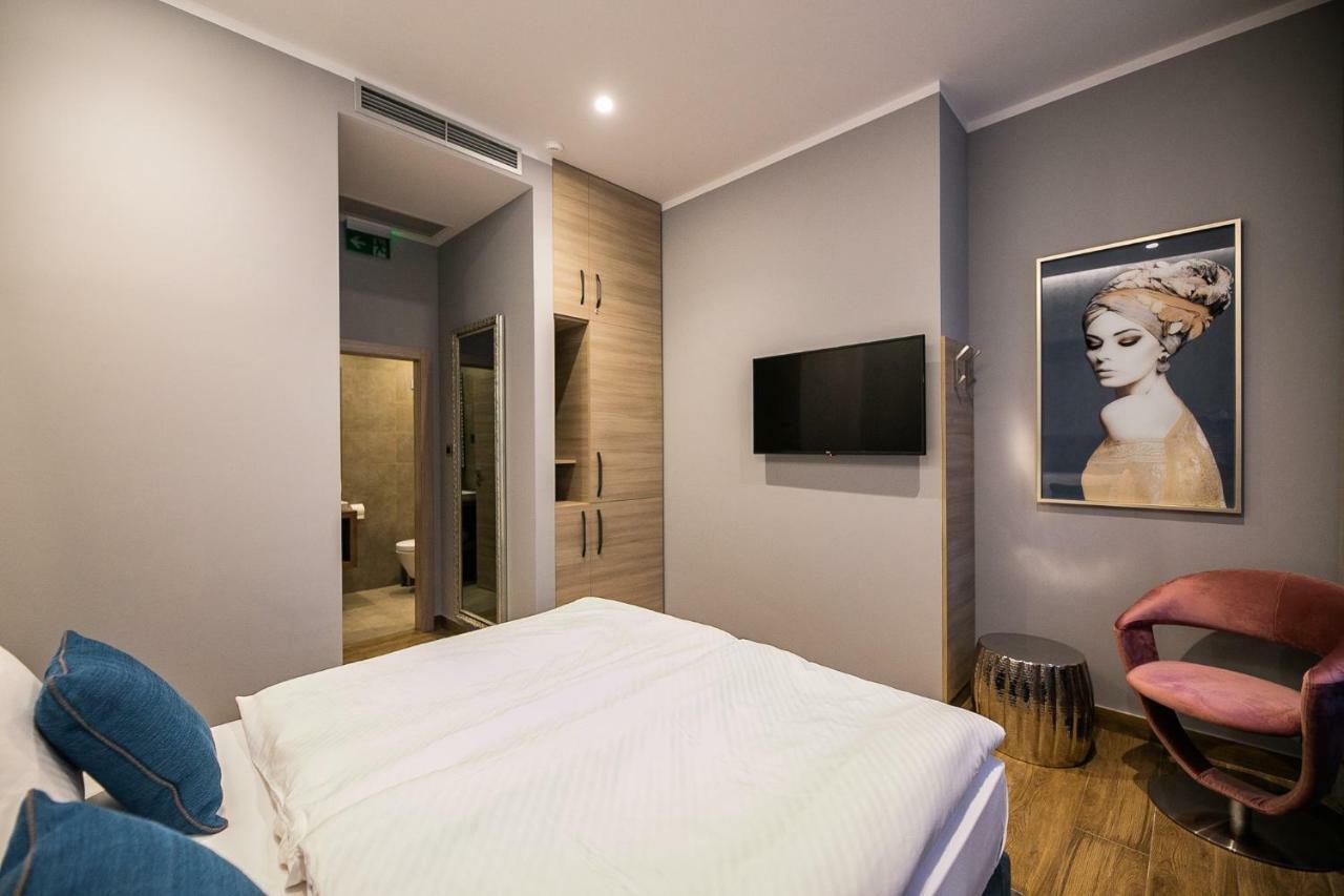 Teatro Suite & Rooms Rijeka Exteriör bild