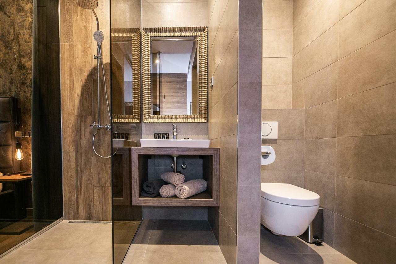 Teatro Suite & Rooms Rijeka Exteriör bild