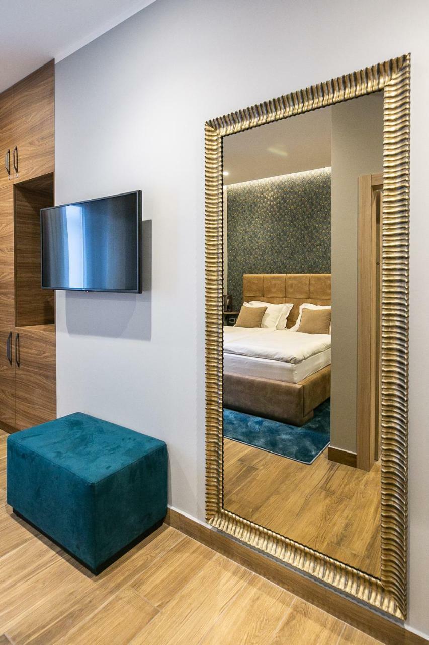 Teatro Suite & Rooms Rijeka Exteriör bild